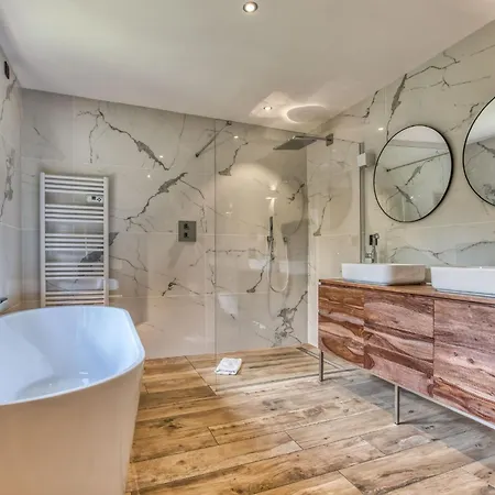  le Yack   Jusqu'à 15 Pers