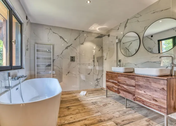 - Yack - Premium Jusqu'a 15 Pers